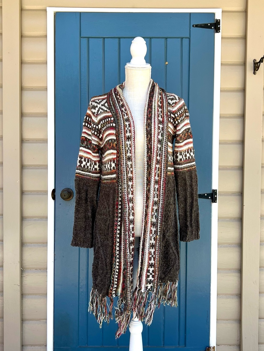 Adora Womens Aztec Boho Western chunky Knit Cardigan Sweater Fringe
Hem S/M